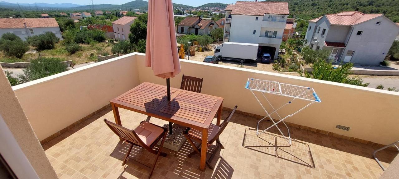Apartment Anamaria Šibenik Екстериор снимка