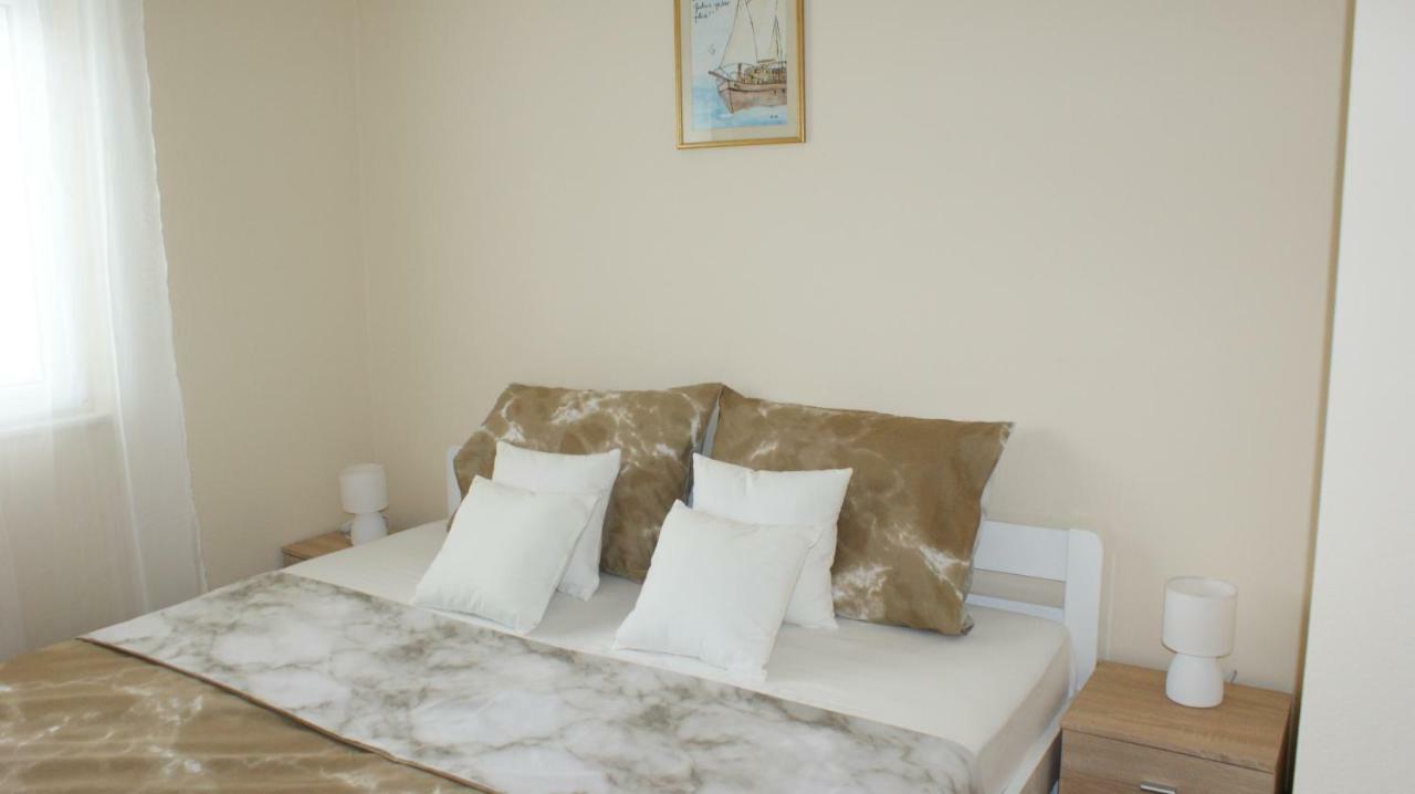Apartment Anamaria Šibenik Екстериор снимка