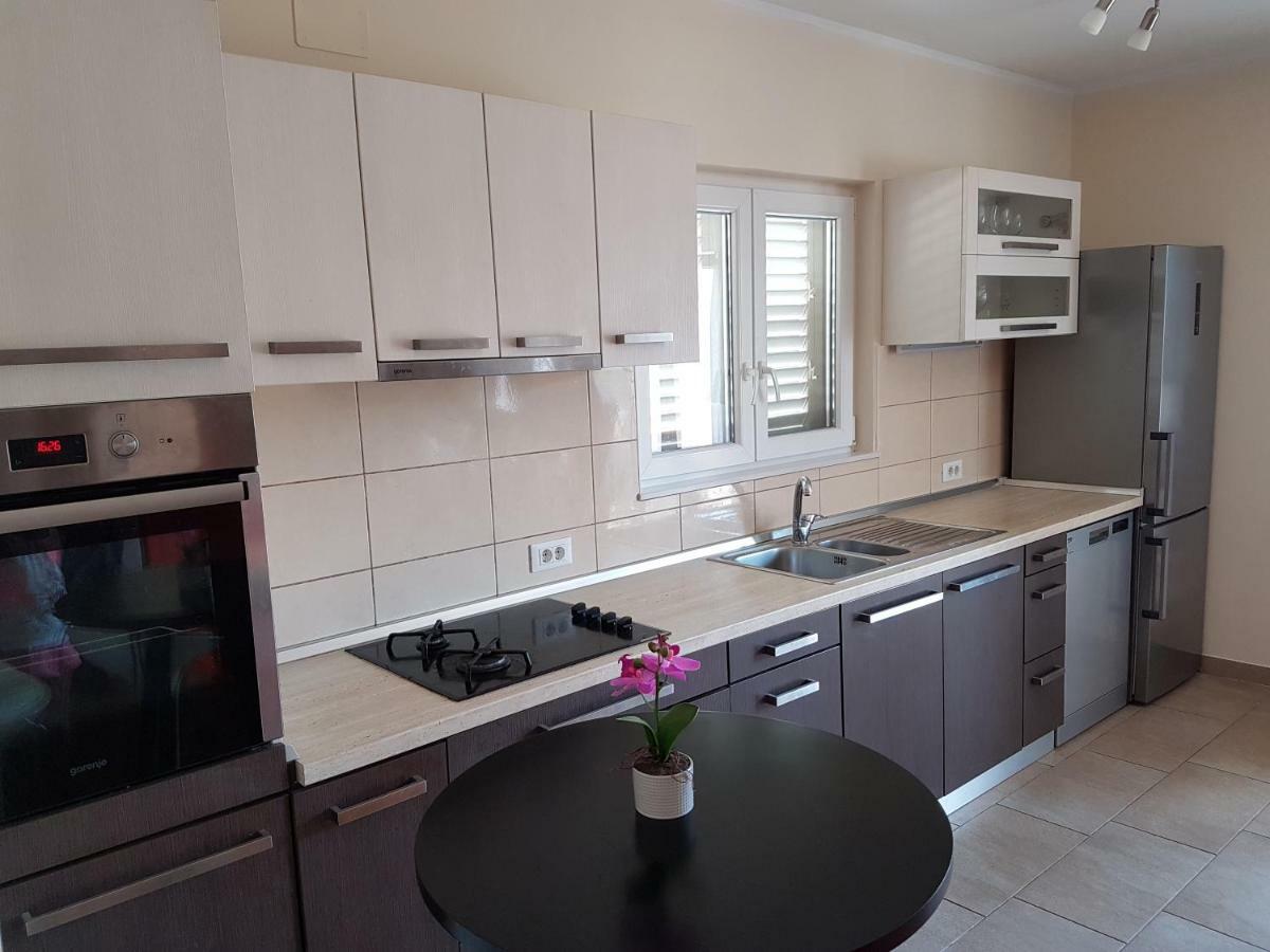 Apartment Anamaria Šibenik Екстериор снимка